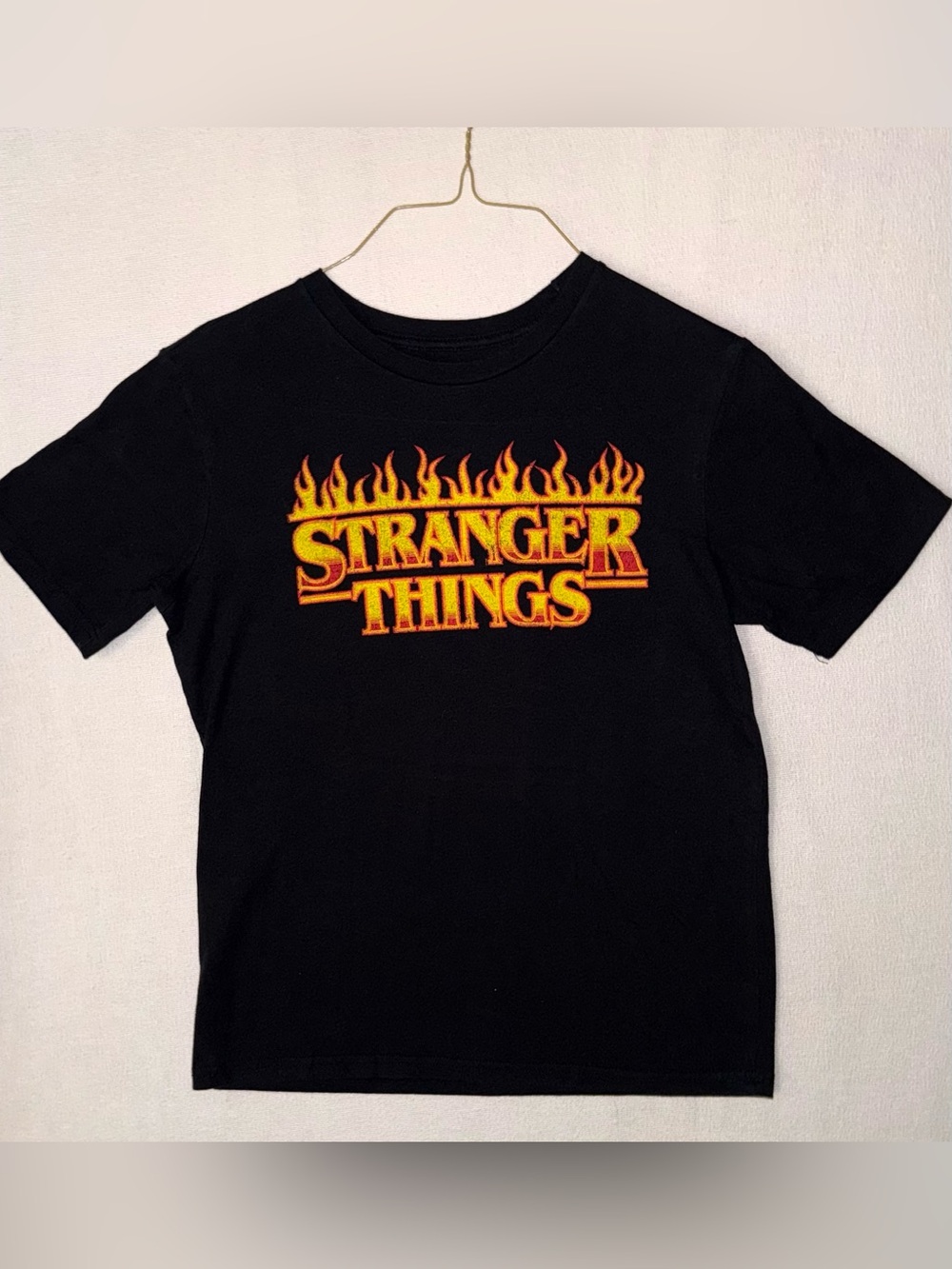 Netflix 'Stranger Things' Flame Logo T Shirt Youth XL